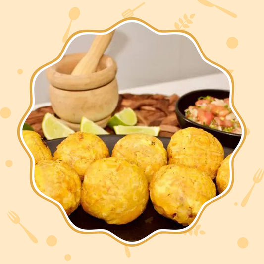 Marranitas de Platano y Chicharron